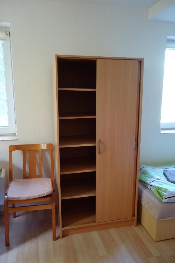 Apartman Hulin, Chrastany - Bily Экстерьер фото